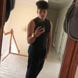 Meet your Posher, Dakota